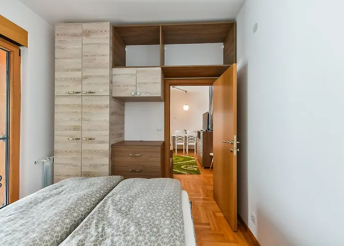 Διαμέρισμα Point